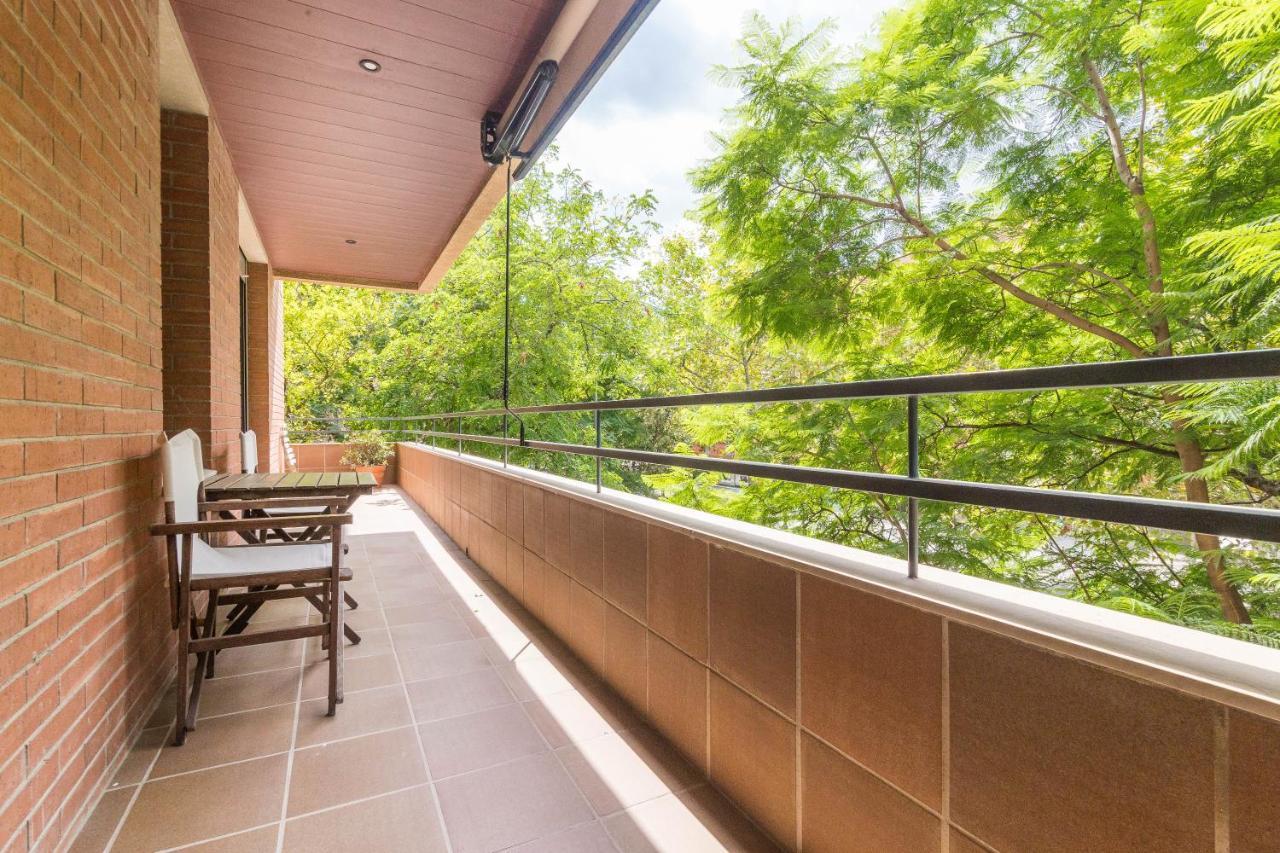 Apartment Guell Barcelona Ngoại thất bức ảnh