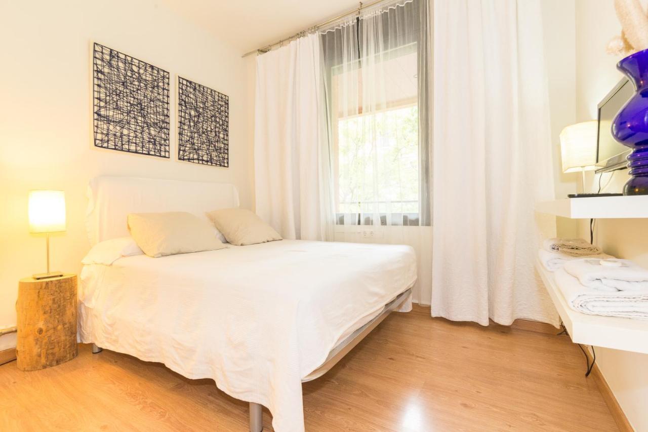 Apartment Guell Barcelona Ngoại thất bức ảnh