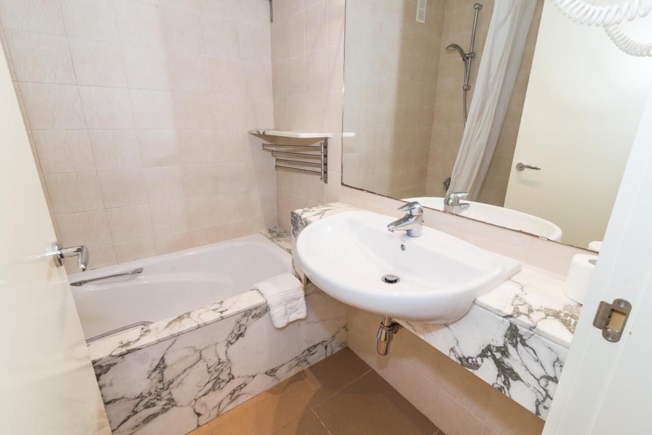 Apartment Guell Barcelona Ngoại thất bức ảnh