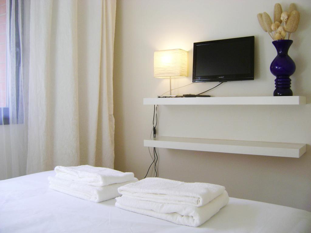 Apartment Guell Barcelona Phòng bức ảnh