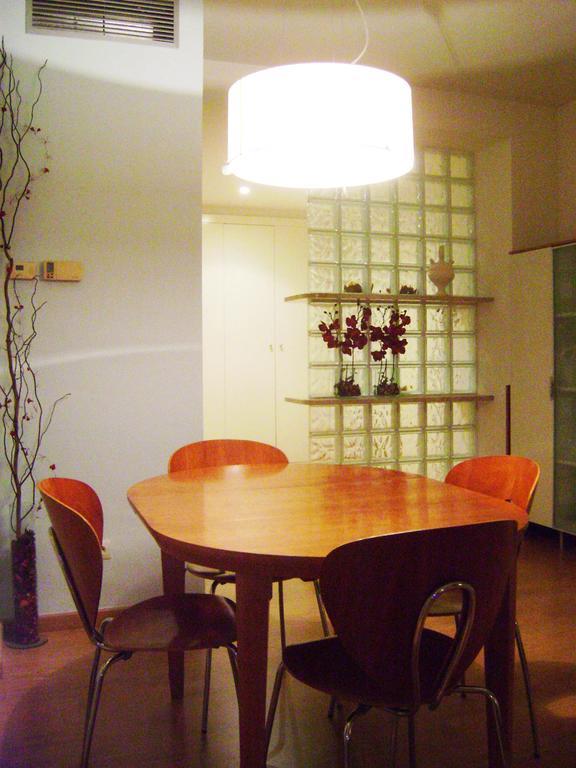 Apartment Guell Barcelona Phòng bức ảnh